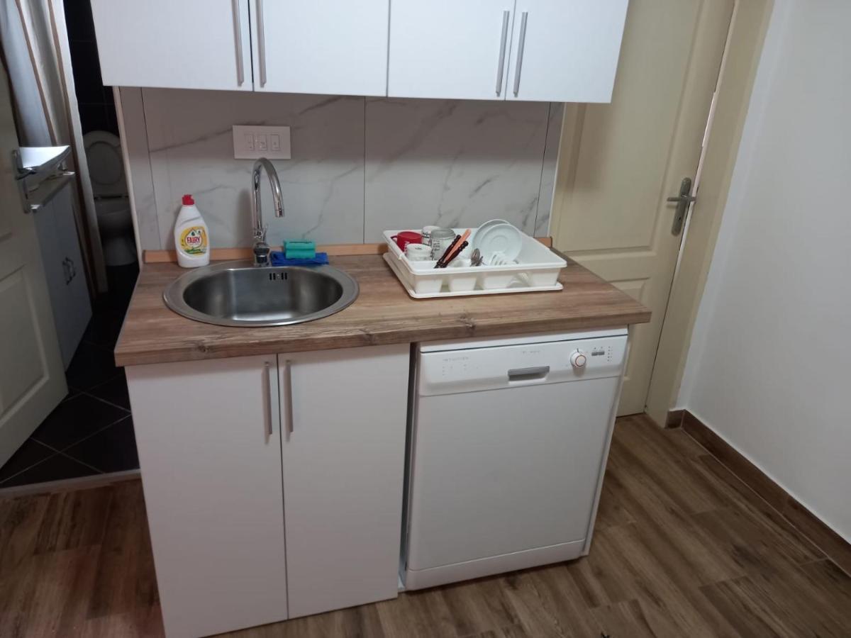 Miljana Apartment *
