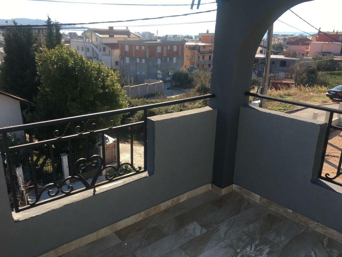 Apartment Miljana